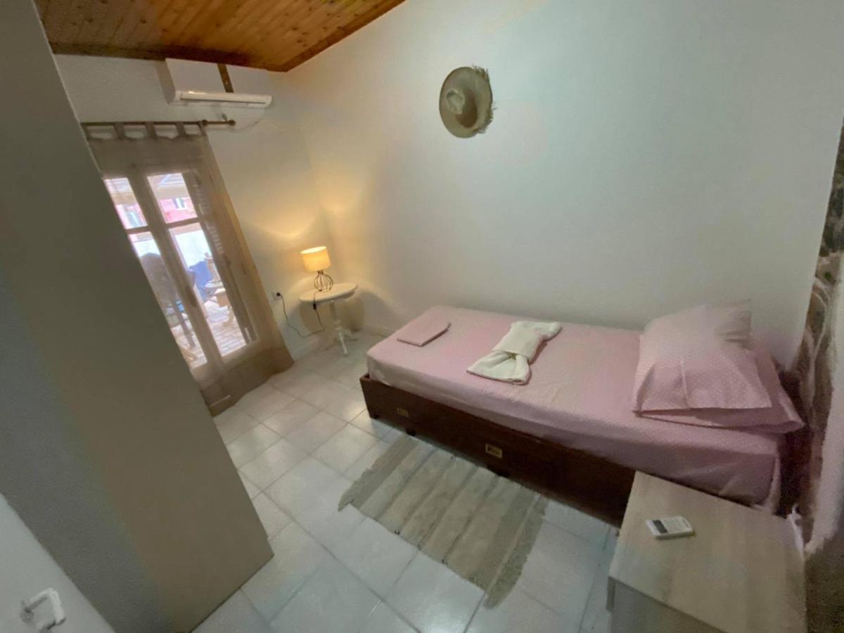 Lena'S Traditional Villa Agia Efimia Exterior photo